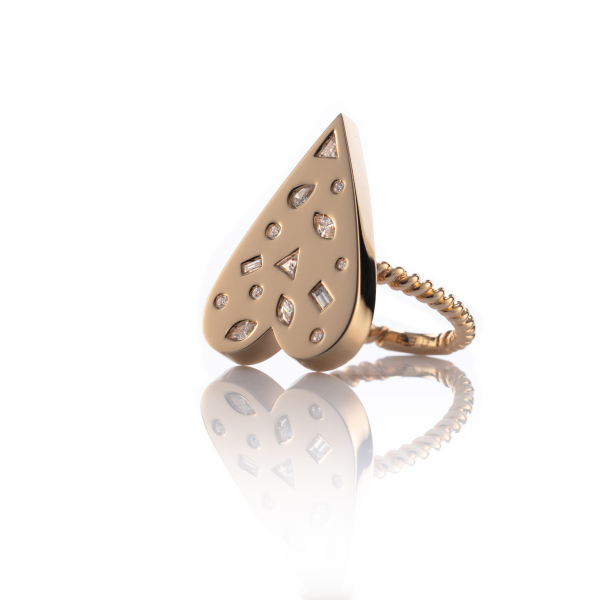 Fifth Size Heart Fantasy Gold Ring